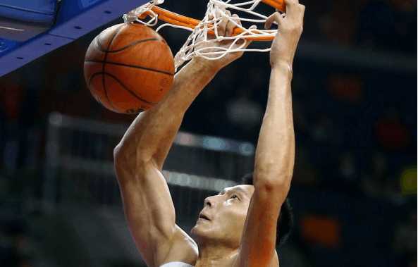 NBA旧将斯科拉詹宁斯合体又怎样？易建联高效31分14板CBA第一人