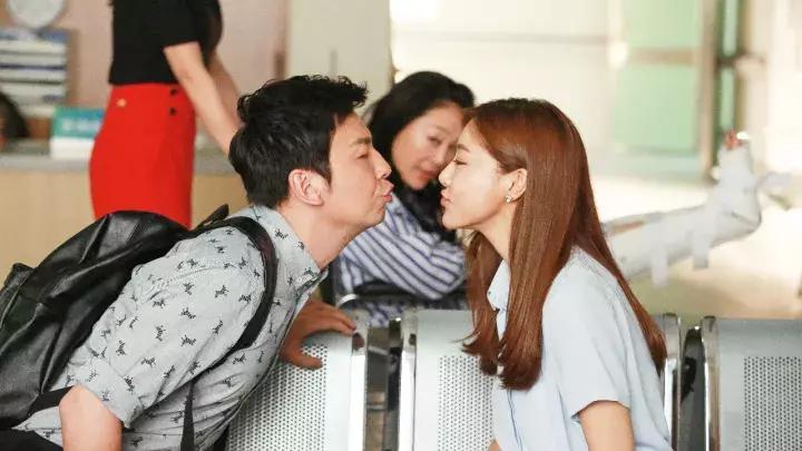 从社会顶端到人间百态,电视剧的精英角色这样走下神坛