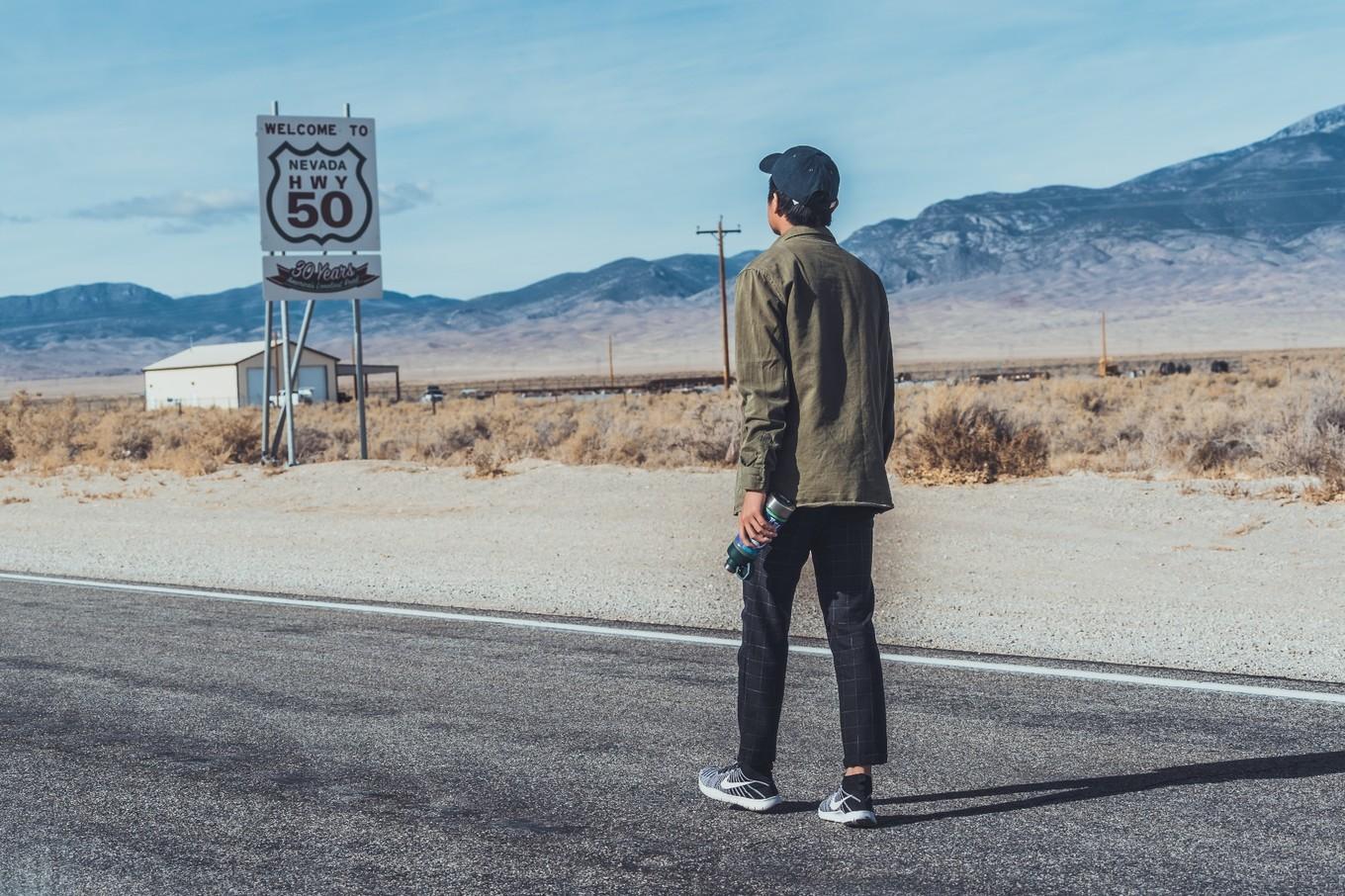 鍐呭崕杈惧窞鑻辨枃姝屾洸,鍐呭崕杈惧窞鐨勬瓕