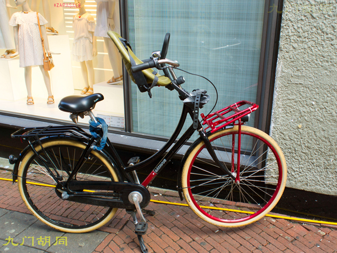 阿姆斯特丹自行车售价,荷兰阿姆斯特丹自行车