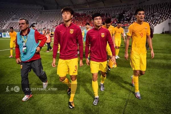 95后征战东亚杯！请踏实踢球，别再让中国足球没戏了