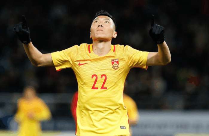 于大宝绝杀伊拉克在哪踢的,于大宝进韩国头球