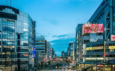 边旅游边卖货挣钱,边旅游边卖东西