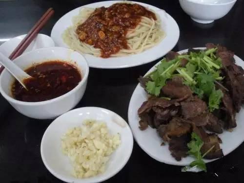 甘肃人喜欢吃的美食,看看甘肃人冬天必吃的美食