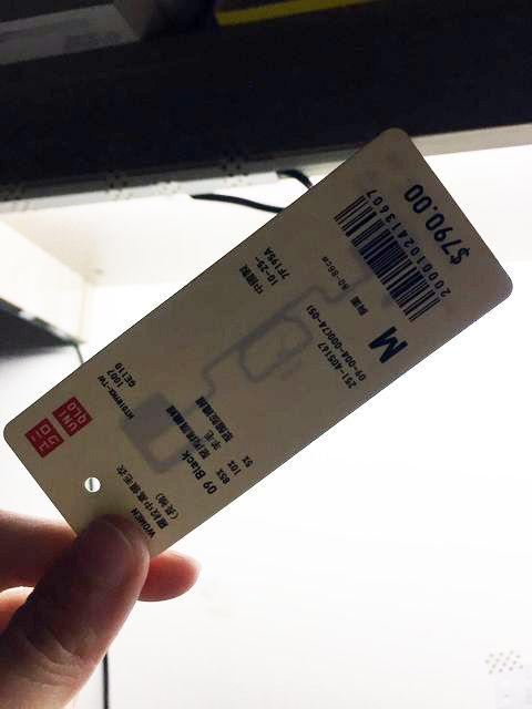 Uniqlo吊牌藏“怪东西”？专业神人曝“3大超猛用途”长知识！