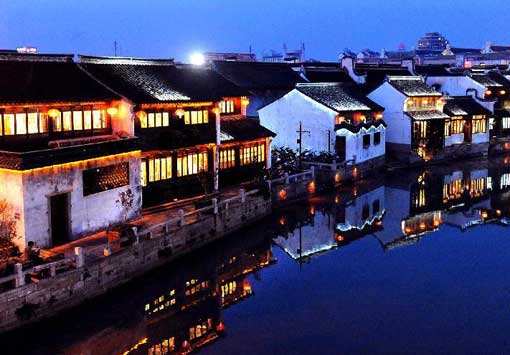 鏈堟渤鍙ら晣,娓哥帺鏈堟渤鍙ら晣