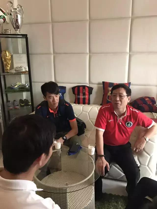 「为足球梦想人物」中国职业足球活字典刘孝五