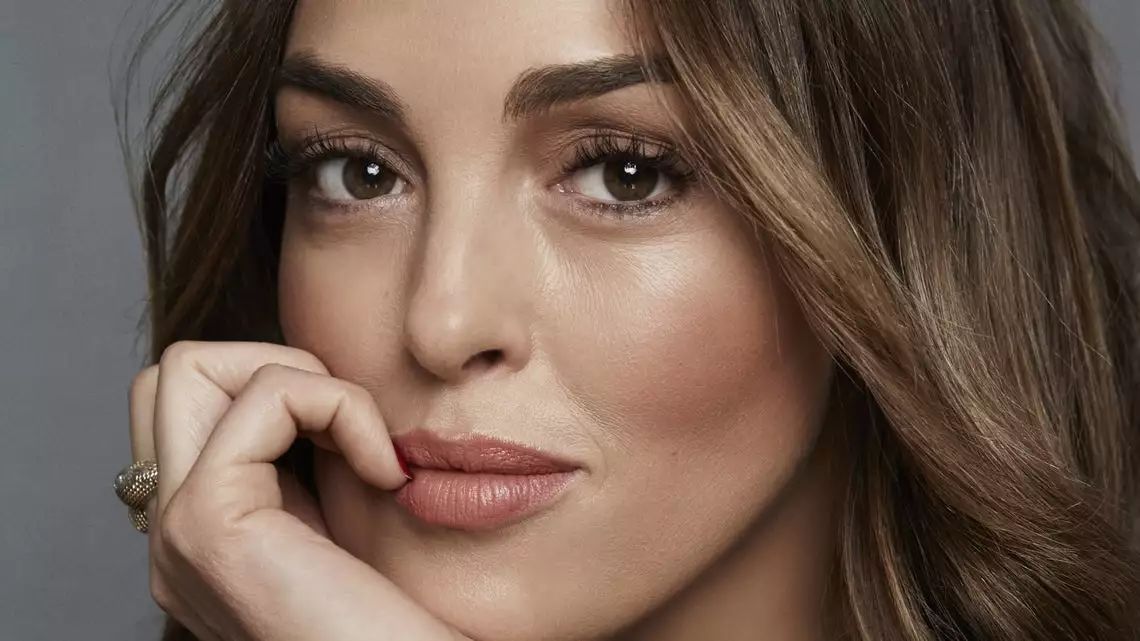 权力动向|英国版《Glamour》任命助理创意美容总监、Topshop新任全球设计总监