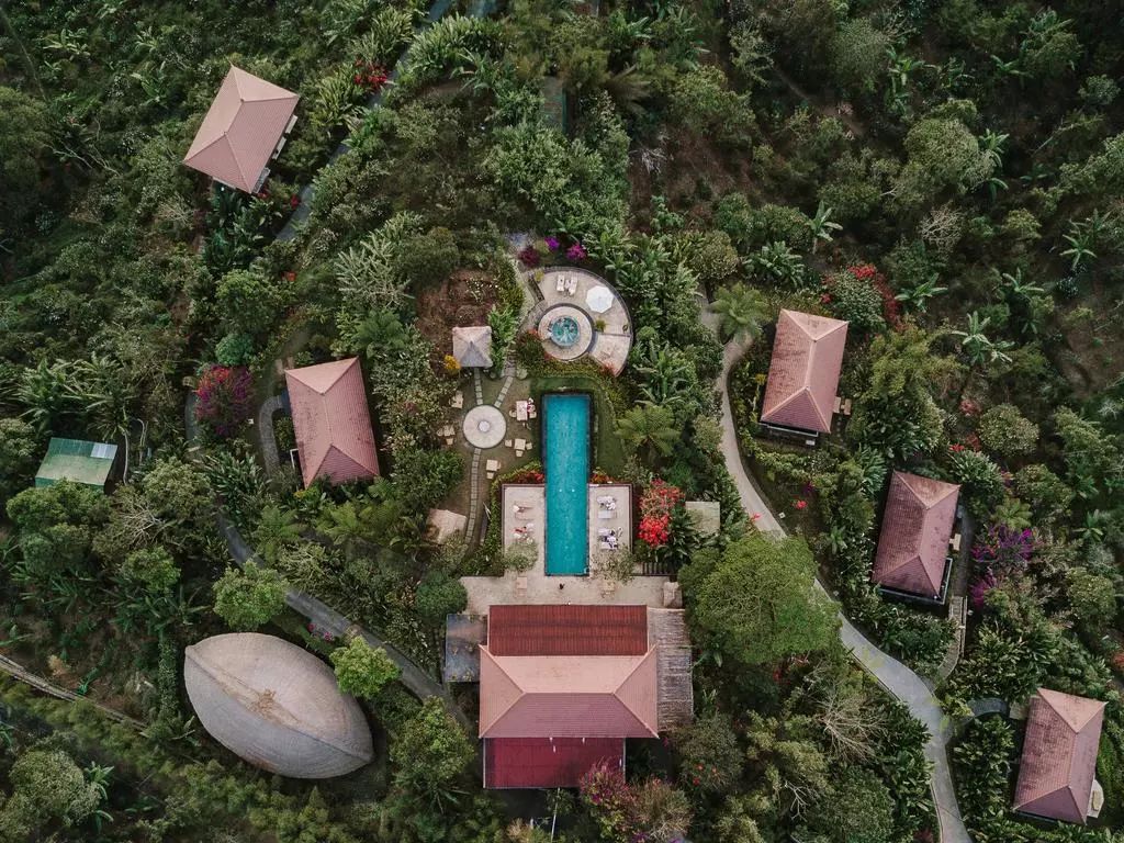 巴厘岛比较好的酒店有哪些,巴厘岛景色最好的酒店