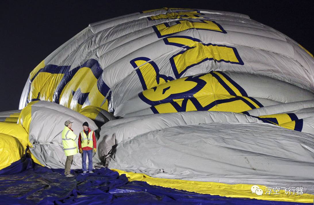 固特异飞艇什么材料,固特异飞足和飞艇