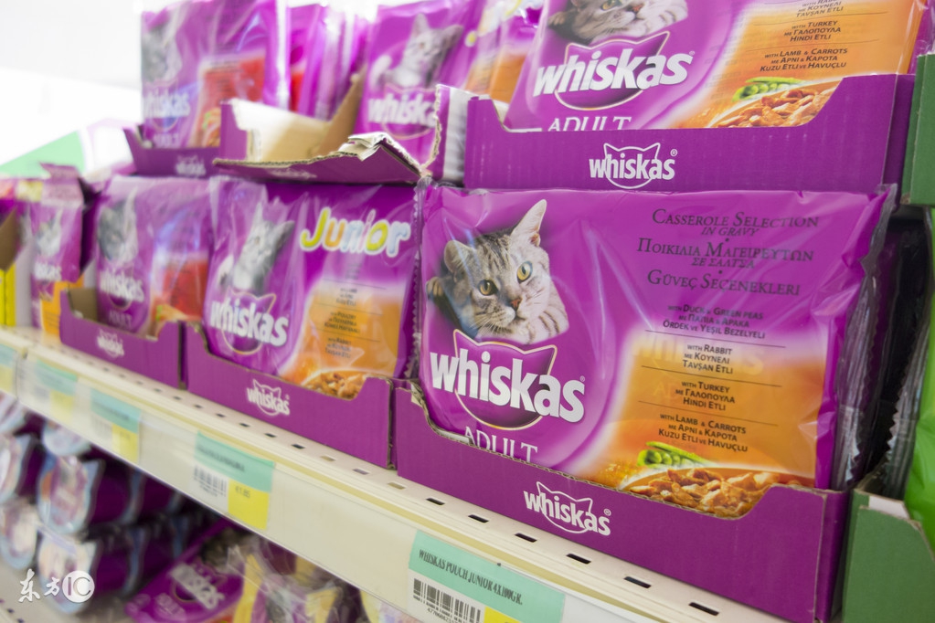 家里有几种猫粮可以混着吃吗,四种猫粮不要吃