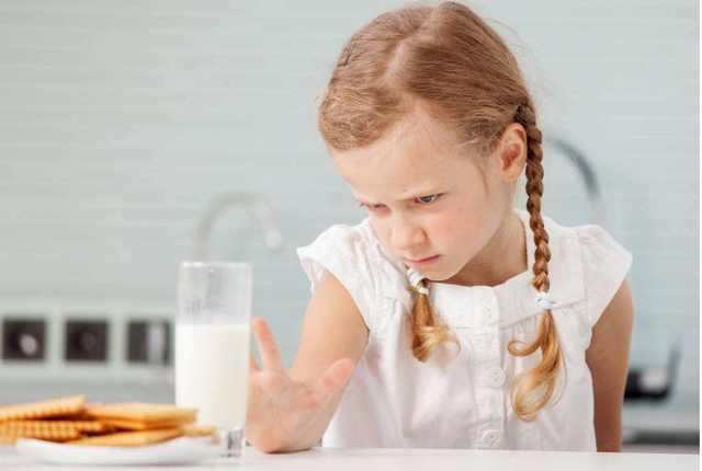 2岁多宝宝任性怎么管教,2岁宝宝特别任性的多久能好