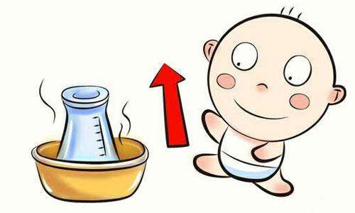 宝妈母乳分泌过多,母乳喂养路上总有绊脚石