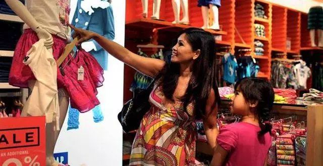 美国家庭现在面临的最大问题,一个美国的家庭