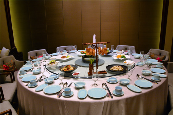 坐着高铁去西安，逛吃逛吃逛吃……