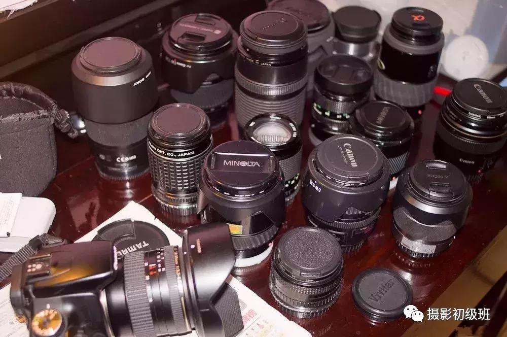 新手入门应该买什么镜头,新手有必要买镜头么