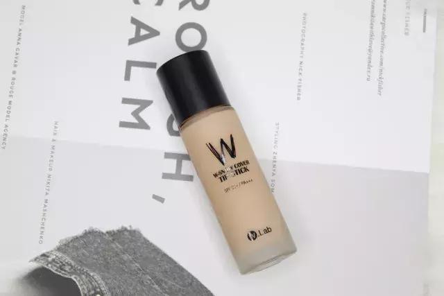 一路开挂底妆全线测评全是大实话,值得买的第一瓶大牌粉底液