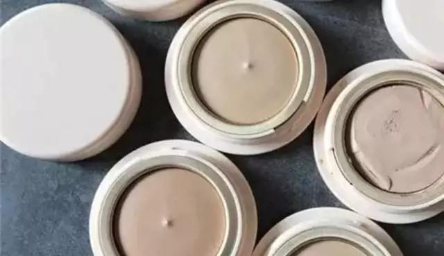 良心测评！史上最值得入手的底妆，贫民窟女孩的福音啊~