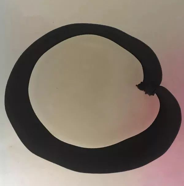 过膝的高筒靴老往下滑用什么办法,长筒靴靴筒老是往下掉怎么弄