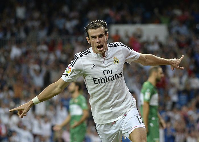 足球狗们看球赛还能背单词?四六级翻译和作文必备,明天记得用