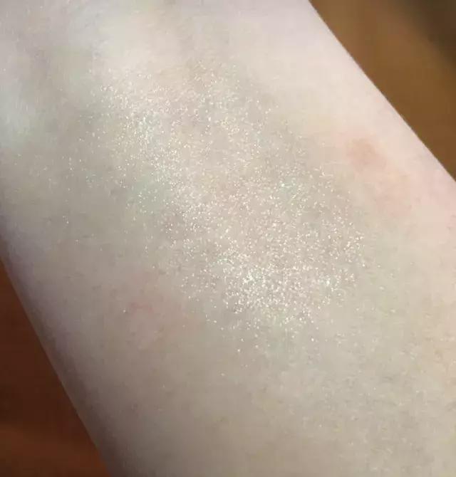 美国唇膏排行榜前十名品牌是,唇膏销量第一名