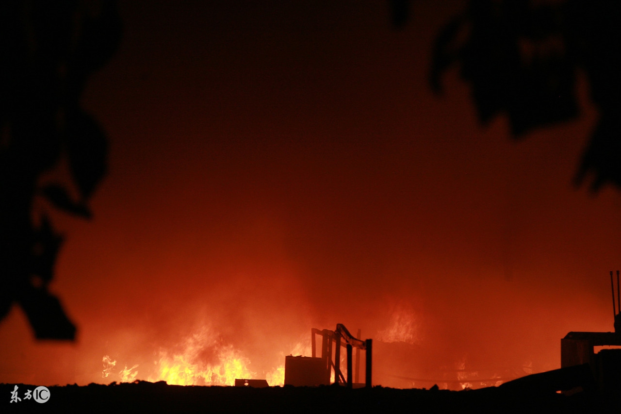 英语介词onin的用法和区别,英语介词on的所有意思