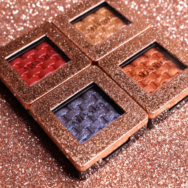 配色超全惊艳到爆平价眼影盘,用非常特别的眼影化妆