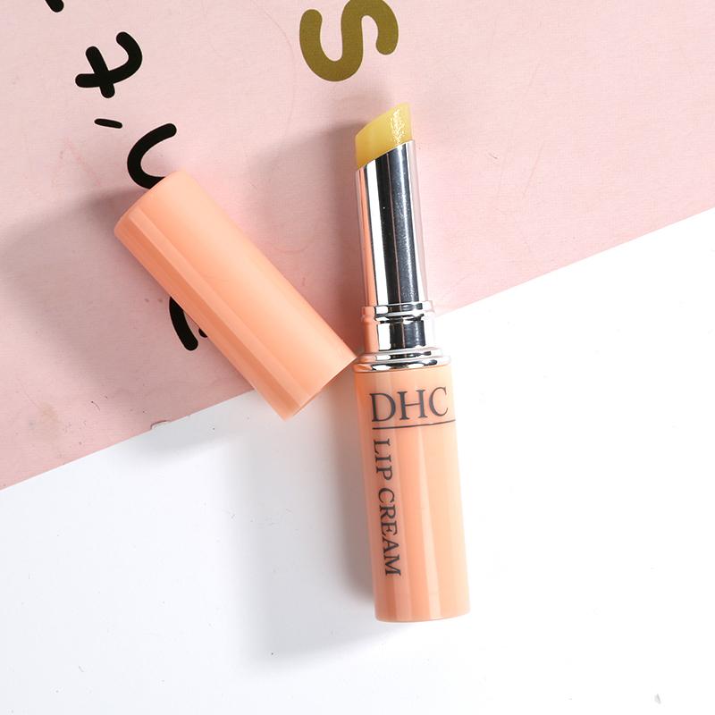 好用的润唇膏性价比高,一款好用到哭的唇膏