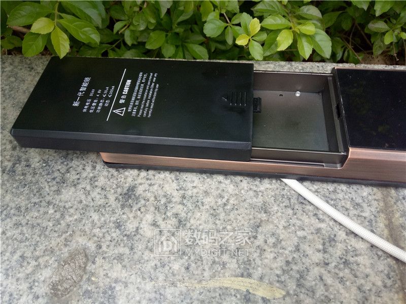 智能门锁拆解步骤,智能门锁拆解图解