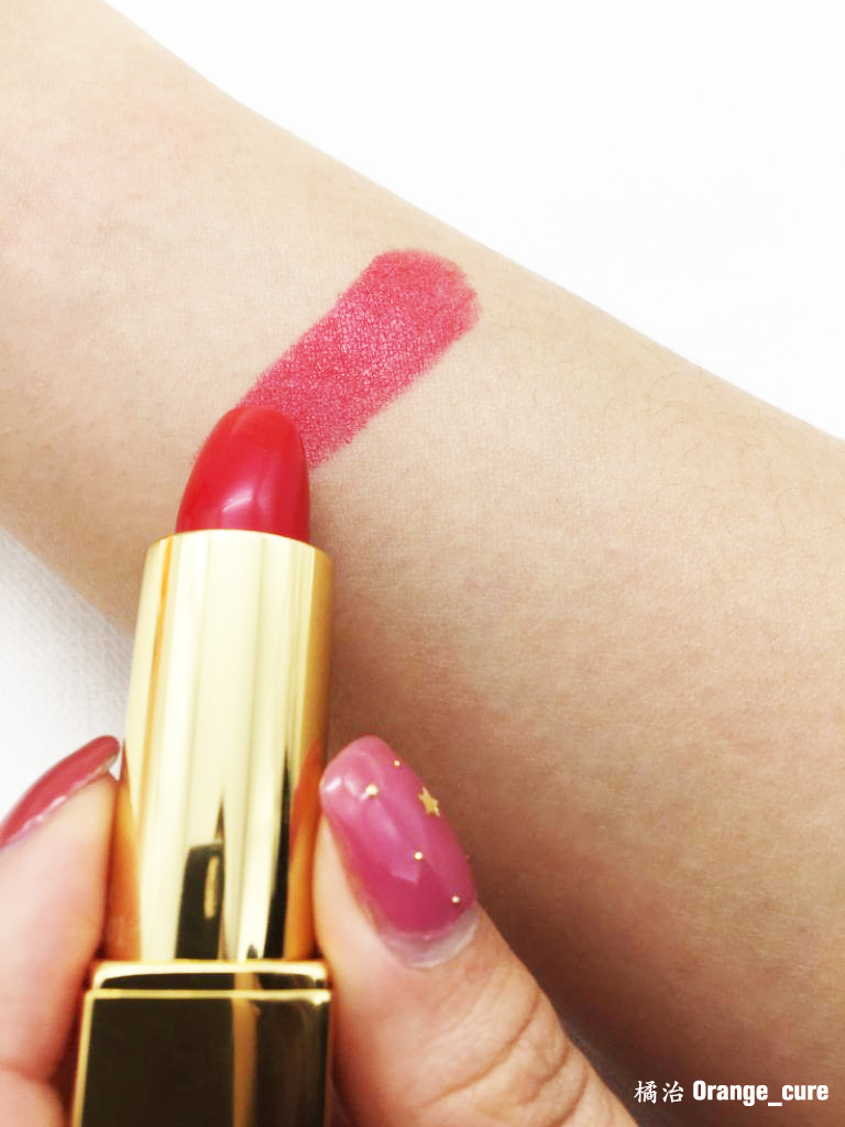 错过就没有了！2017圣诞节值得疯抢的10款圣诞限定唇膏