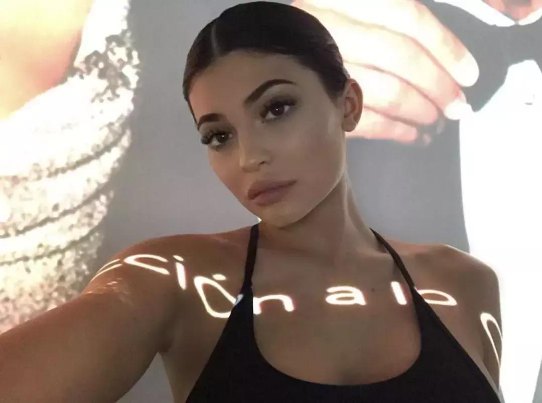 很奇特的眉毛,眉形不好怎么画眉毛