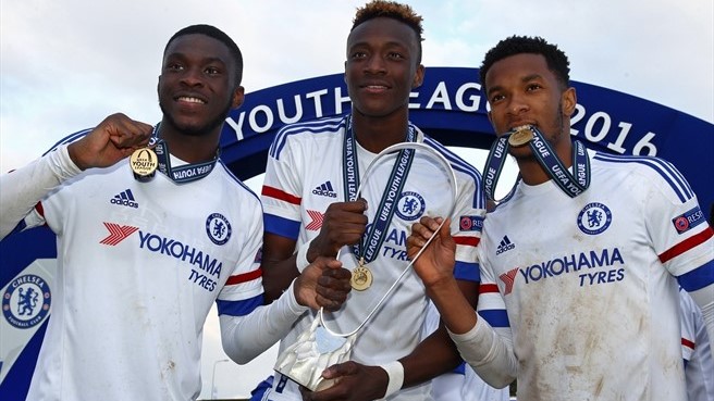 切尔西拿下欧冠冠军之夜,切尔西夺得欧冠冠军回看