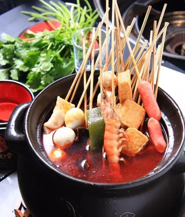 上海人气最旺的夜市15公里以内,上海人气比较旺的夜宵