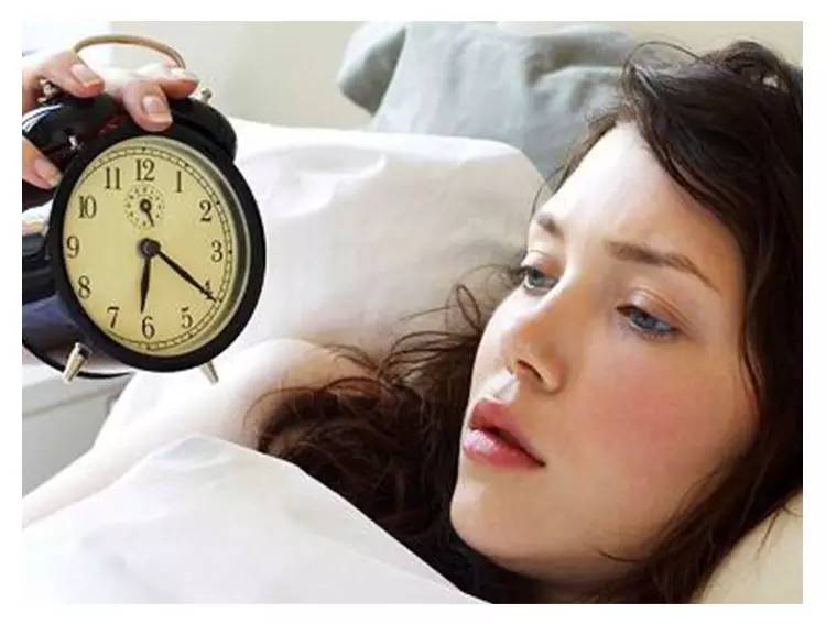 产后妈妈手腕,产后妈妈关节痛怎么办