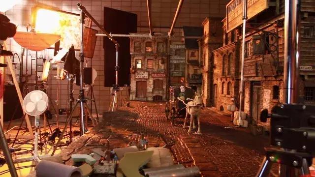 小时候用泥巴都做了些什么,小时候泥巴可以干什么