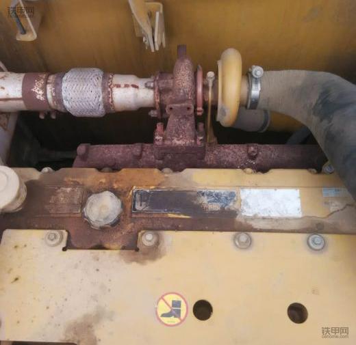 卡特彼勒挖掘机320d好用吗,三一挖掘机和卡特彼勒怎么选