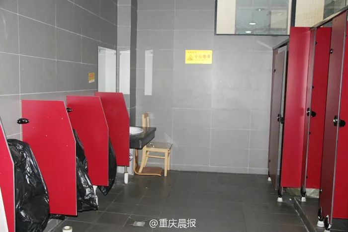 川外成都学院重庆,一个魔幻的佛系女子学院