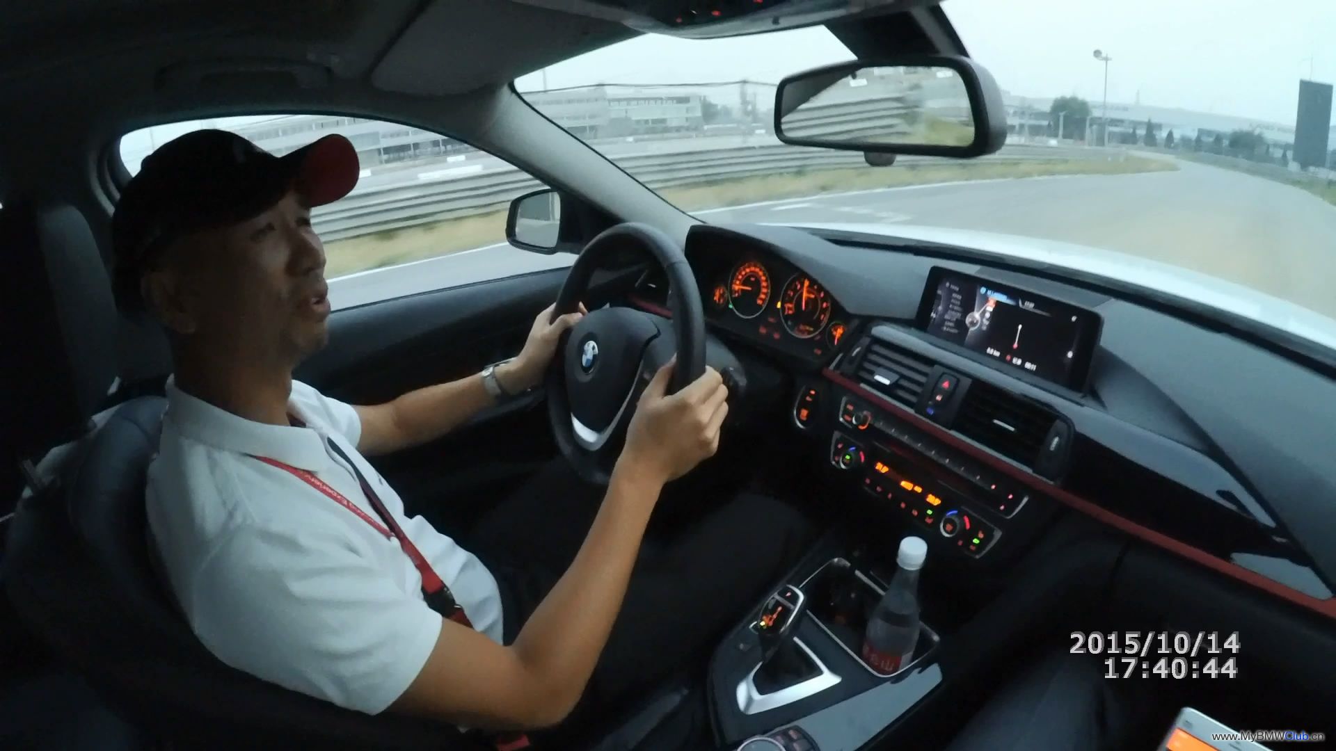 都说宝马操控好是3系好还是5系好,为什么都说宝马操控好运动