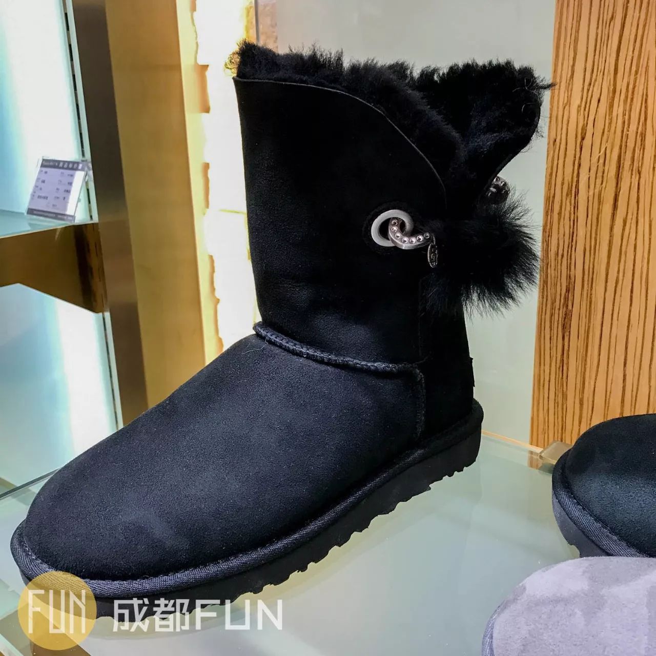 ugg只卖雪地靴吗,ugg雪地靴哪里买正宗