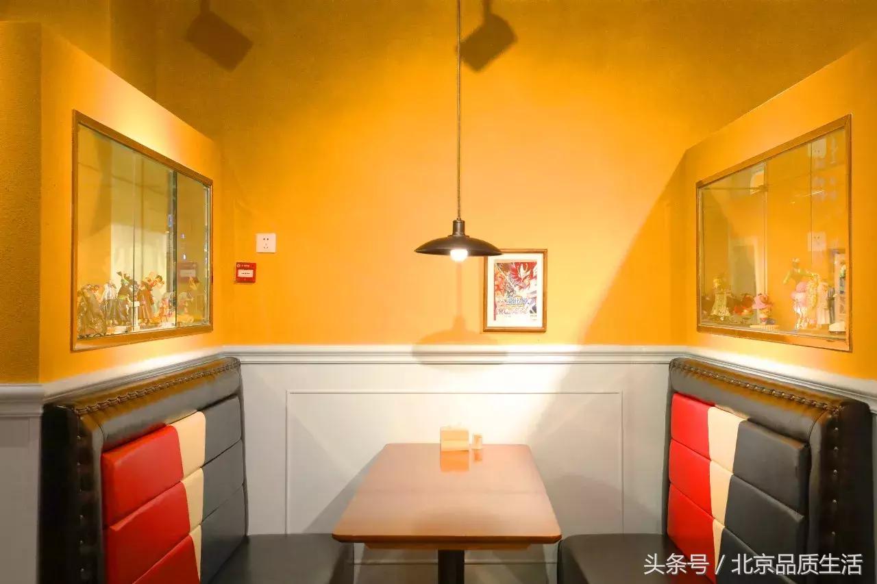 火爆南锣的食肉兽小馆搬到三里屯啦！排到天荒地老也要吃到！