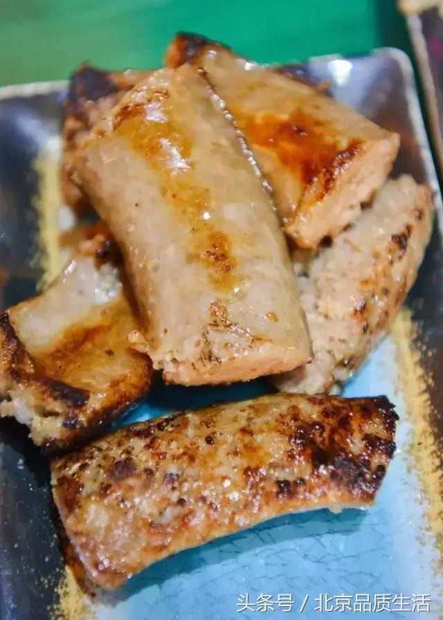 火爆南锣的食肉兽小馆搬到三里屯啦！排到天荒地老也要吃到！