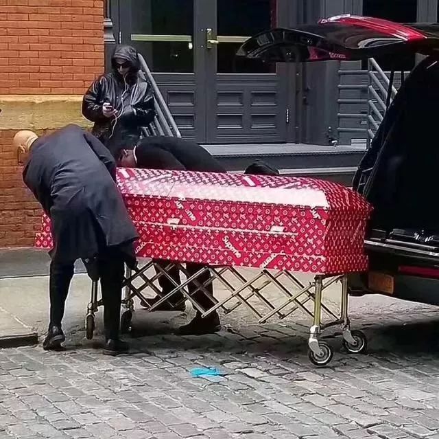 为了你掏空所有家底的视频,lv又贵又奇葩的东西