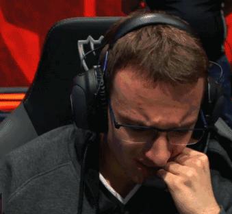 lol职业赛场上让人感动的瞬间,lol十大催人泪下的事