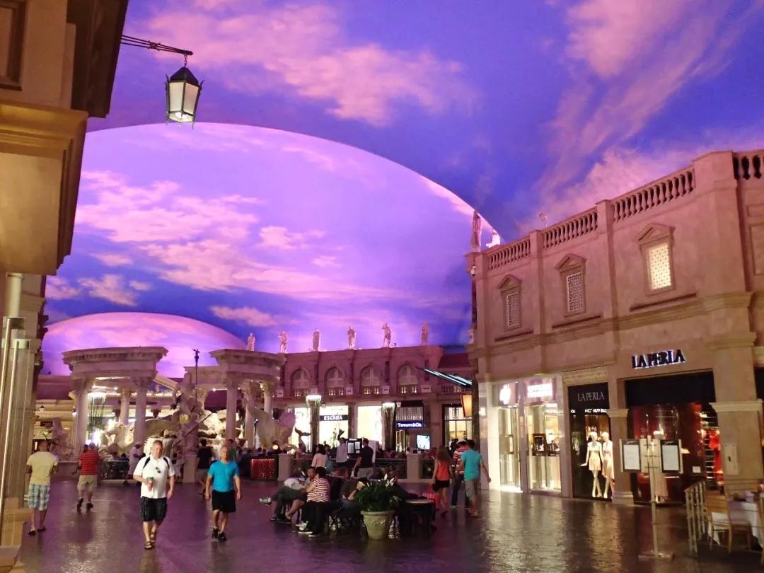 圣诞节电影桥段怎么送 (圣诞节有关浪漫爱情电影)