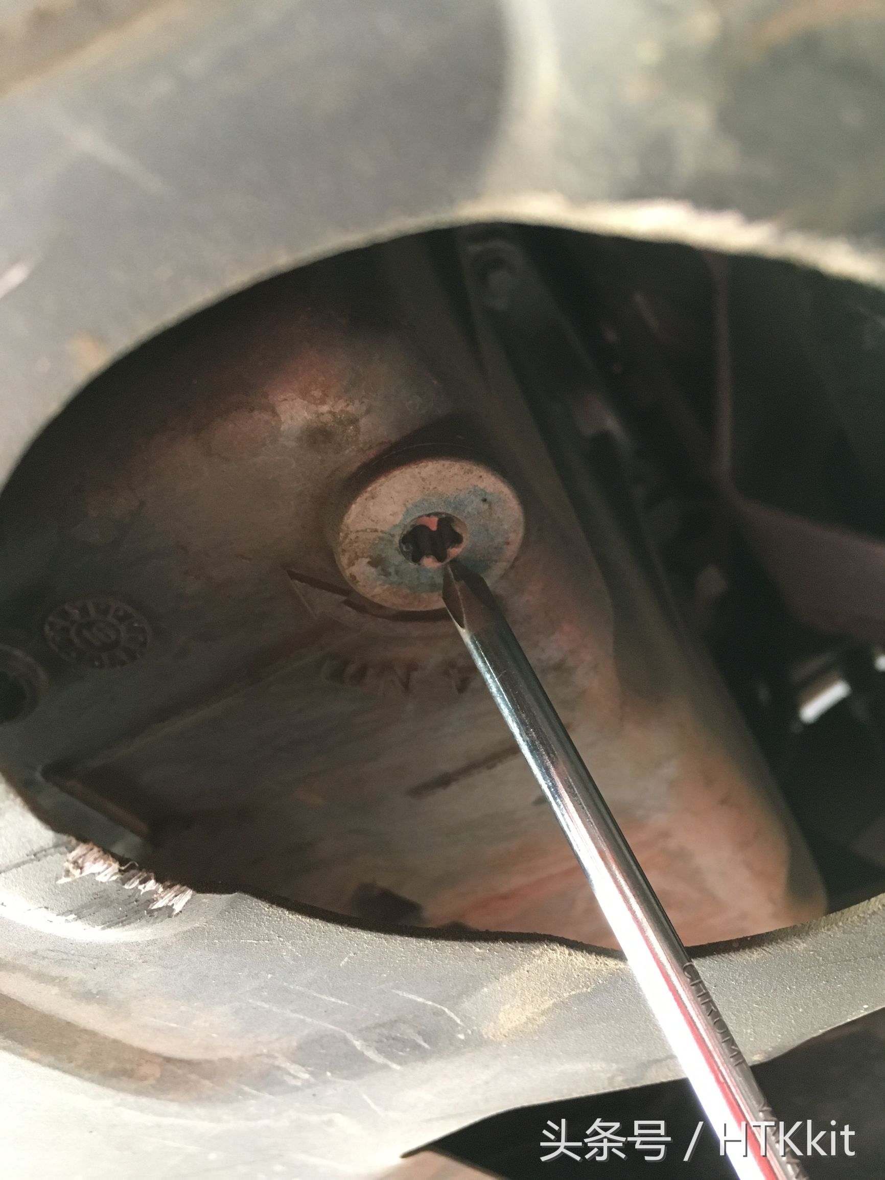 汽车保养diy换机油,雪佛兰汽车保养教程