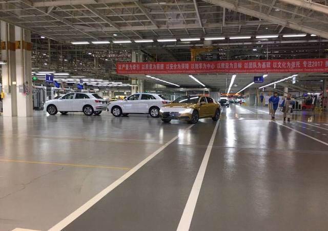 大众cc与奥迪a4l哪个性价比高,2023款奥迪a4l和大众cc的比较