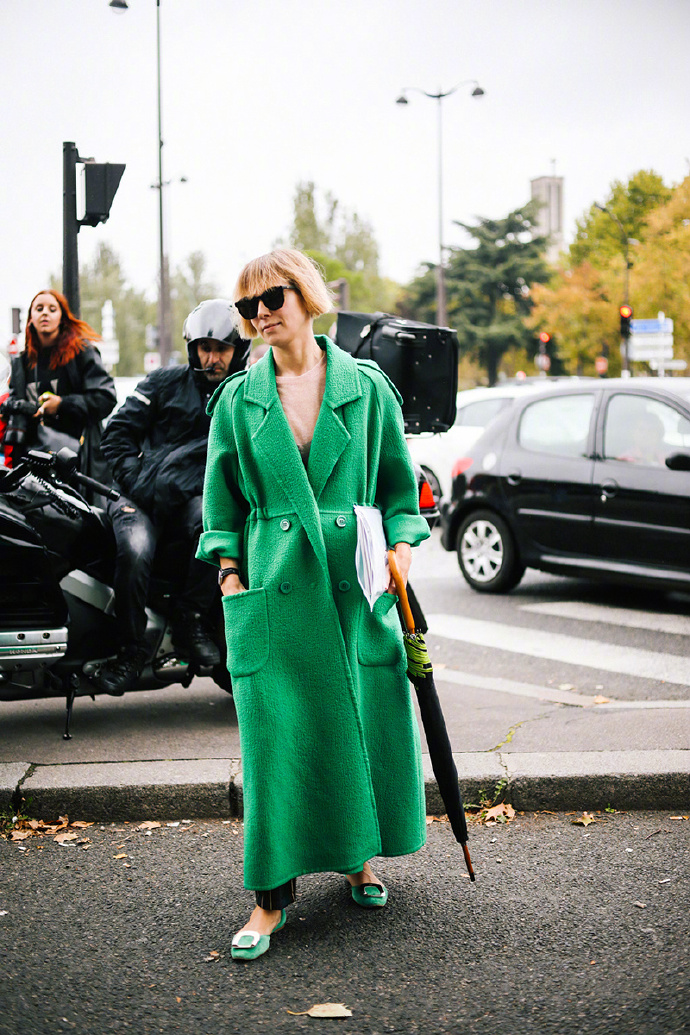 想要穿好大衣你要注意这几个细节,想要气质冬天大衣