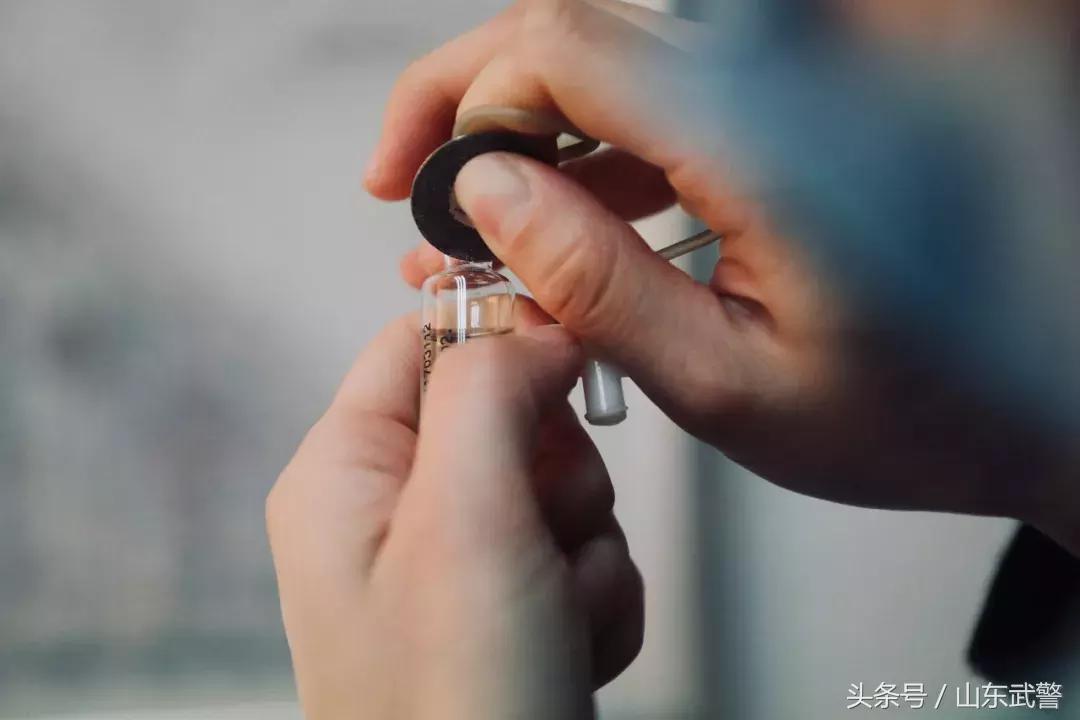 这波感冒来势汹汹,儿科病房爆满!这些医护人员水不敢喝,家不能回!