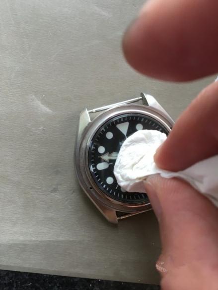 玻璃镜划痕修复方法,汽车玻璃划痕修复最佳方法