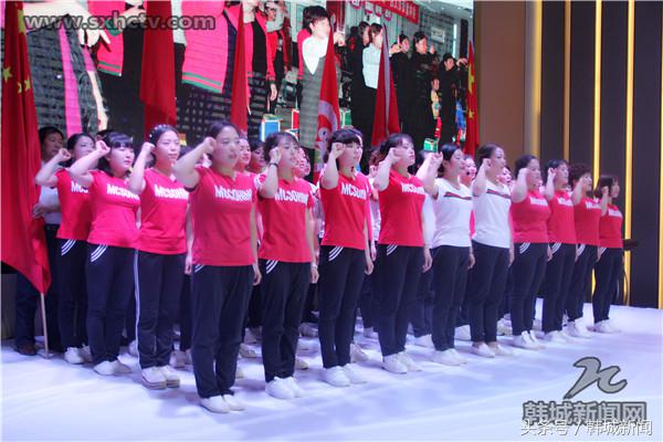 格林童话活动,格林童话幼儿园六一文艺汇演视频